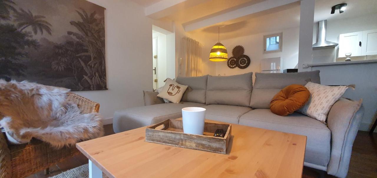 Santocha : Appartement En Plein Coeur De Ville ! Carcassonne Exterior foto